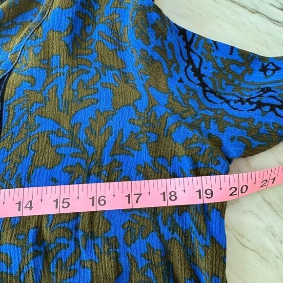 Free People Resort Romper in Electric Blue Floral Long Sleeve Blouson Size XS - Picture 8 of 10